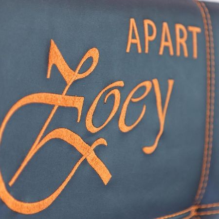 Apart Zoey Kappl  Bagian luar foto